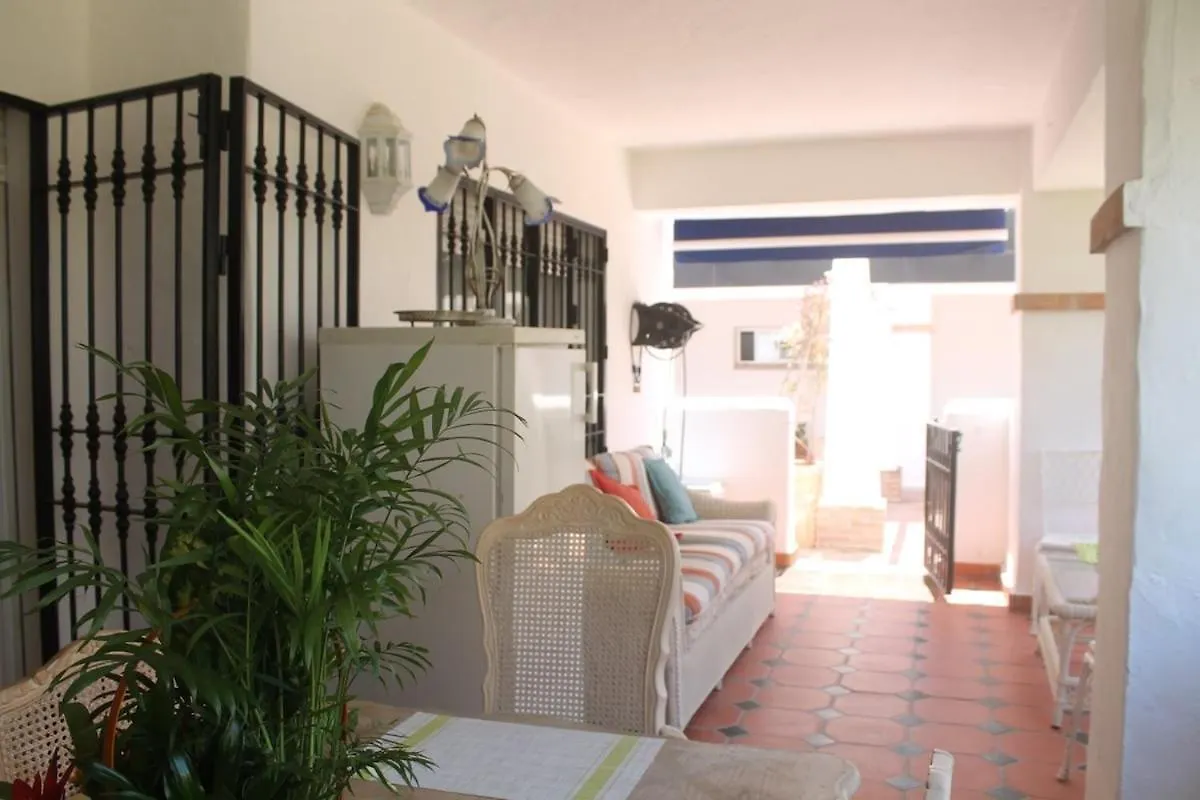 Beachfront Apartment With Parking San Pedro Alcantara Playa 5 Min Puerto Banus