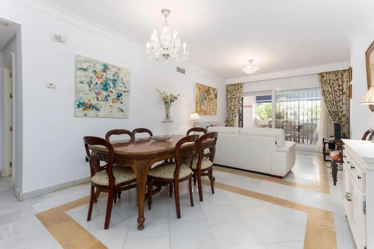 Beachfront Apartment With Parking San Pedro Alcantara Playa 5 Min Puerto Banus