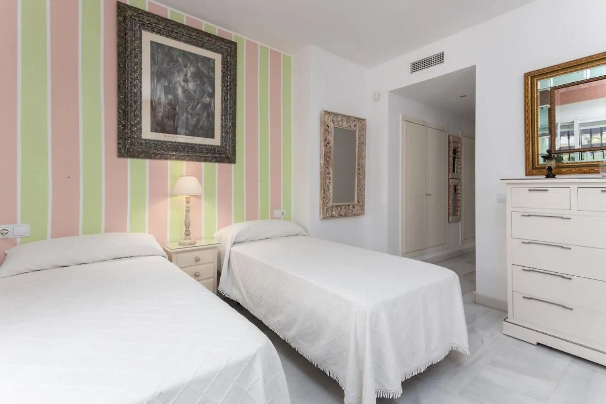 Beachfront Apartment With Parking San Pedro Alcantara Playa 5 Min Puerto Banus