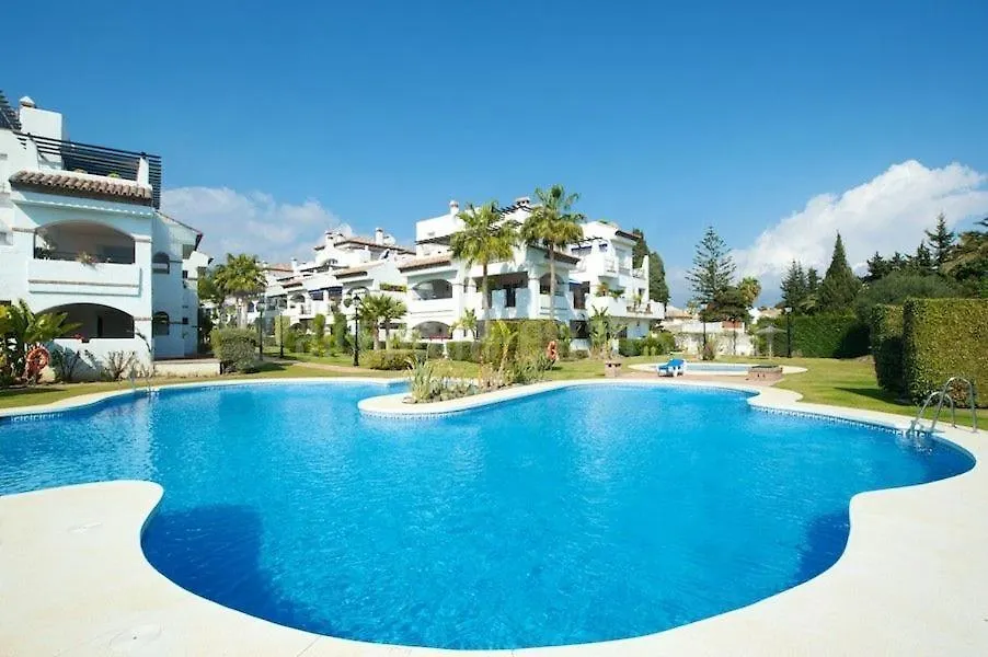 Beachfront Apartment With Parking San Pedro Alcantara Playa 5 Min Puerto Banus  Marbella
